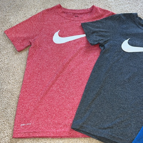 Nike Dri-Fit Boy Kids Shirts - Picture 2 of 6
